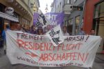 Spontan-Demo: Gegen die Verhaftung eines Flüchtlings gingen am Mittwoch in Regensburg rund 50 Menschen auf die Straße. Foto: as
