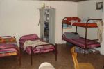Mehrbettzimmer in Beratzhausen - Dünne Decken, durchgelegene Matratzen, Privatspäre gleich Null