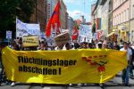 500 Menschen demonstrierten am Samstag für die Abschaffung von Flüchtlingslagern